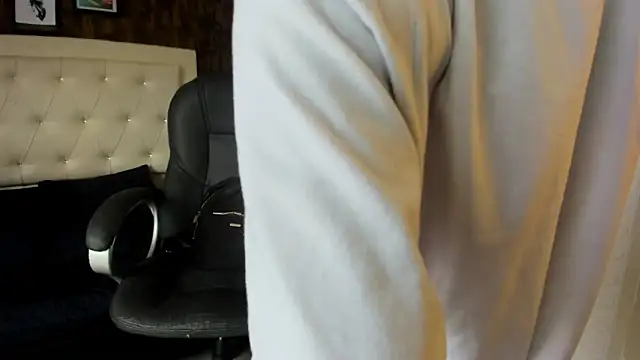 celeste  clark online show from 11.12.25