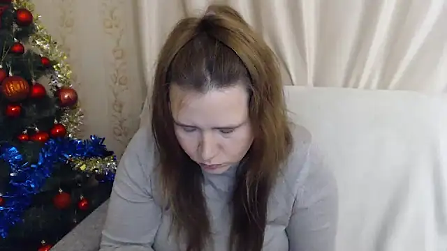 Snapshot of AdelinaLawson chatting on 01.20.25 AdelinaLawson online show from 01.20.25