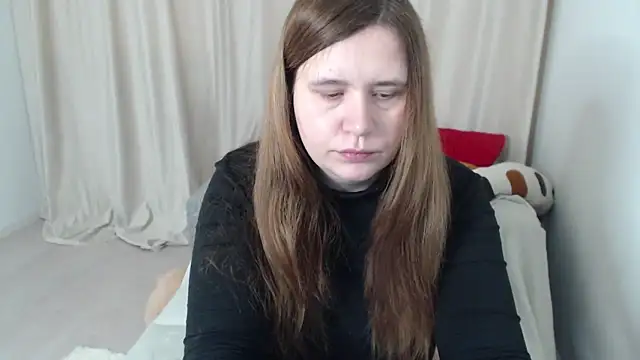 Snapshot of AdelinaLawson chatting on 03.04.25 AdelinaLawson online show from 03.04.25