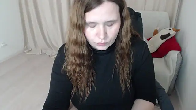 Snapshot of AdelinaLawson chatting on 03.11.25 AdelinaLawson online show from 03.11.25