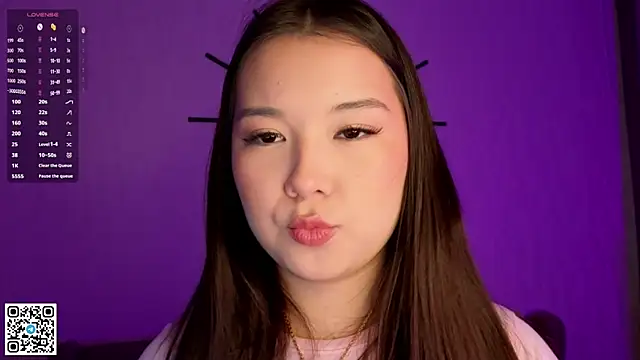 AlberthaEscue online show from 11.09.25