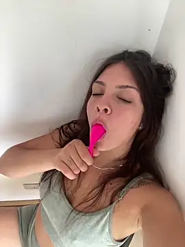 Danielaeliana online show from 02.03.26