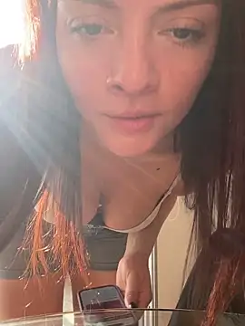 Danielaeliana online show from 06.12.26