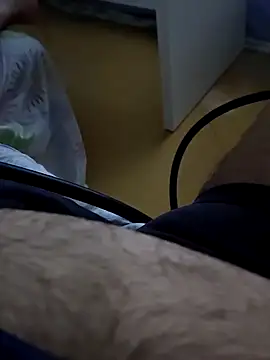 Snapshot of t-dog26 chatting on 09.27.25 t-dog26 online show from 09.27.25