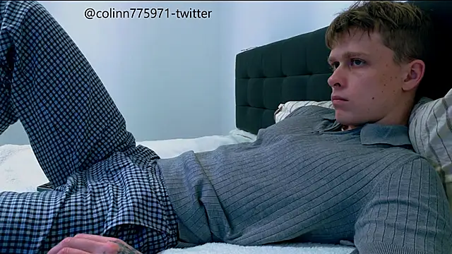 Snapshot of TalkingHead_0_ chatting on 12.14.25 TalkingHead 0 online show from 12.14.25