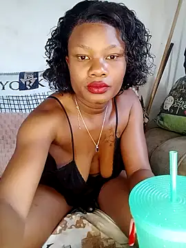 Snapshot of Lauren_007 chatting on 10.08.25 Lauren 007 online show from 10.08.25