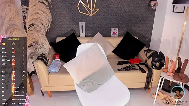 Snapshot of Katia_fire chatting on 09.28.25 Katia fire online show from 09.28.25