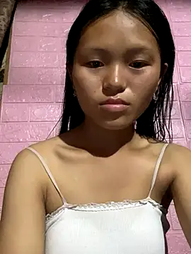 milo bae online show from 10.26.25