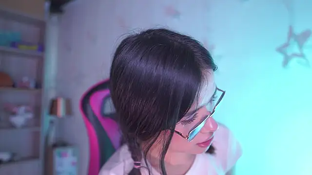 Lana Dreams  online show from 02.20.26