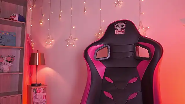 Lana Dreams  online show from 03.03.26