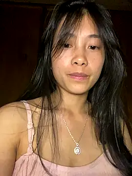 EmLy02 online show from 10.17.25