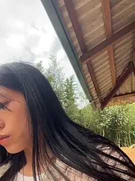 EmLy02 online show from 03.10.26