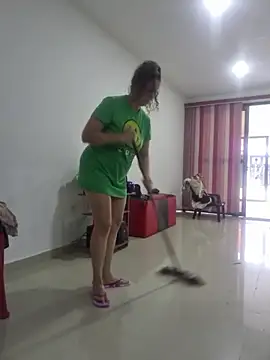 Nina vallon online show from 02.10.26