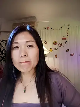 Snapshot of Joanna1122 chatting on 03.23.26 Joanna1122 online show from 03.23.26