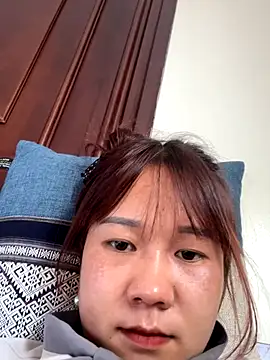 qinejr37 online show from 09.23.25