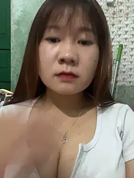 qinejr37 online show from 12.16.25