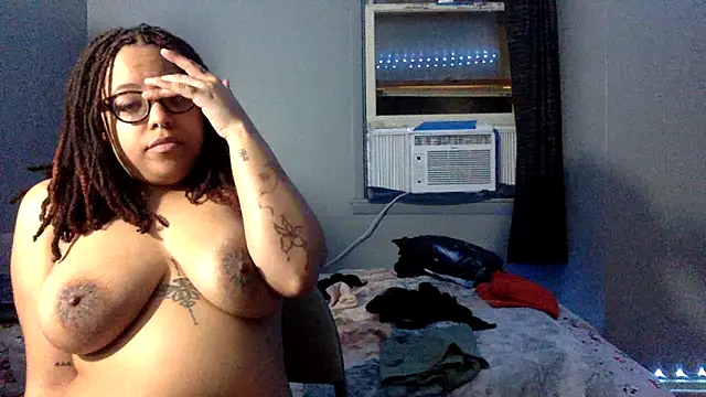 Kingstrokezxx online show from 02.12.26