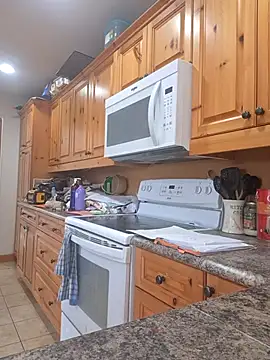 Snapshot of Dillybar41 chatting on 10.08.25 Dillybar41 online show from 10.08.25