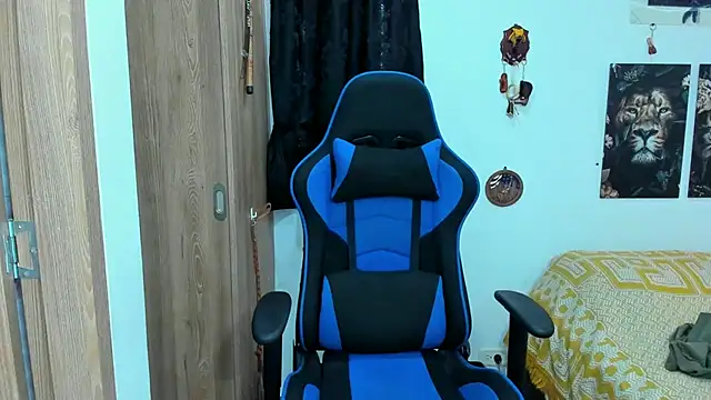 Snapshot of javiersexymann chatting on 12.29.24 javiersexymann online show from 12.29.24