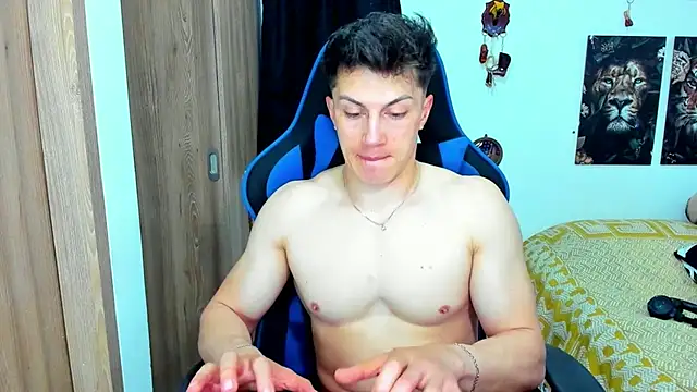 Snapshot of javiersexymann chatting on 01.21.25 javiersexymann online show from 01.21.25