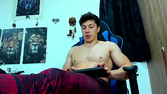 Snapshot of javiersexymann chatting on 03.04.25 javiersexymann online show from 03.04.25