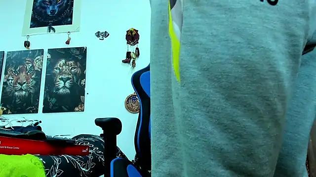 Snapshot of javiersexymann chatting on 03.08.25 javiersexymann online show from 03.08.25