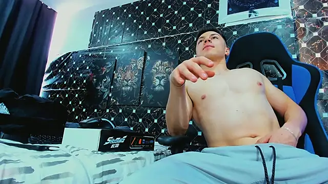 javiersexymann online show from 06.24.26