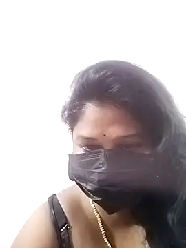 Snapshot of chaitara-reddy chatting on 09.16.25 chaitara-reddy online show from 09.16.25