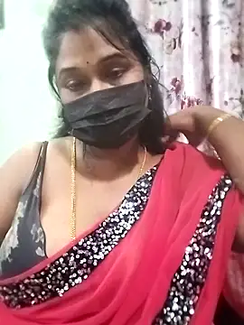 Snapshot of chaitara-reddy chatting on 10.14.25 chaitara-reddy online show from 10.14.25