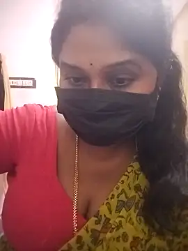 Snapshot of chaitara-reddy chatting on 12.03.25 chaitara-reddy online show from 12.03.25