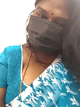 Snapshot of chaitara-reddy chatting on 06.19.26 chaitara-reddy online show from 06.19.26