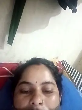 JULEE-740 online show from 10.26.25