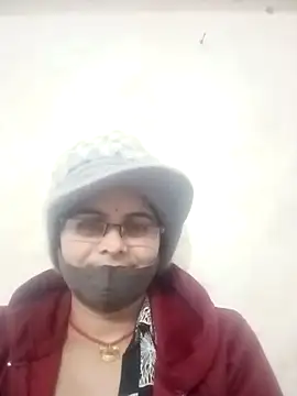 JULEE-740 online show from 12.05.25