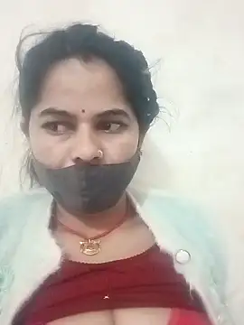 JULEE-740 online show from 12.13.25