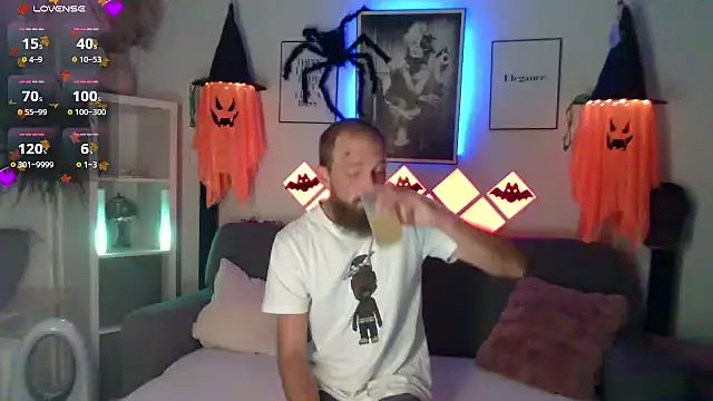 XBellaXundXUweX online show from 10.19.25