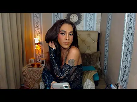 Snapshot of AnacondaSaint chatting on 10.29.25 AnacondaSaint online show from 10.29.25