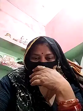 Rajnee33A online show from 04.17.26