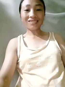 Snapshot of lucybaby00 chatting on 07.12.26 lucybaby00 online show from 07.12.26