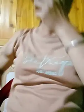Snapshot of lucybaby00 chatting on 07.14.26 lucybaby00 online show from 07.14.26