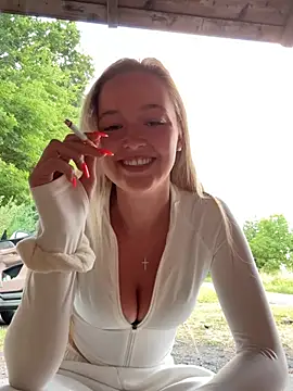 emilypeperoni online show from 07.05.26