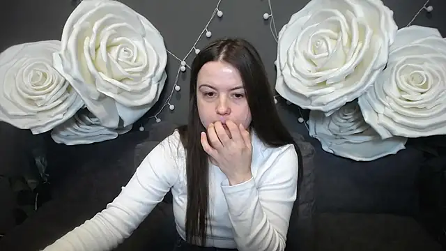 MavkaCute online show from 11.30.25