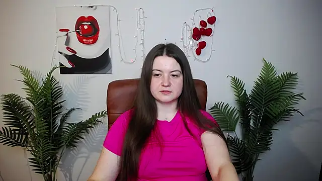 Snapshot of MavkaCute chatting on 05.18.26 MavkaCute online show from 05.18.26