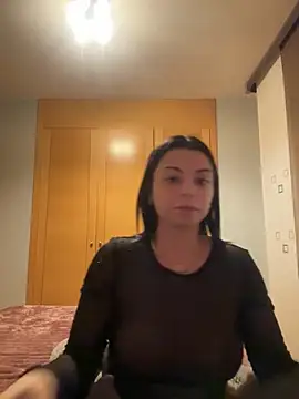 NoeliaGarcia17 online show from 11.23.25