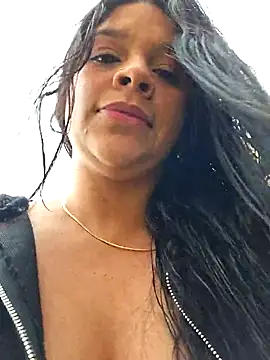 Snapshot of Eiimy_pretty chatting on 10.11.25 Eiimy pretty online show from 10.11.25