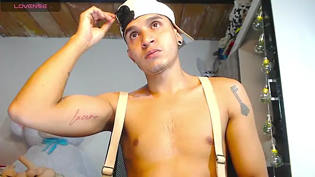 Angel latinboy online show from 04.23.26