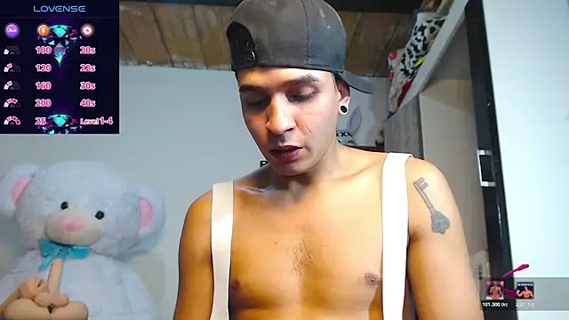 Angel latinboy online show from 04.29.26