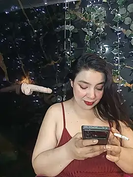 Snapshot of Anahibella chatting on 06.13.26 Anahibella online show from 06.13.26