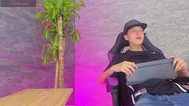 ArthurCox online show from 09.23.25