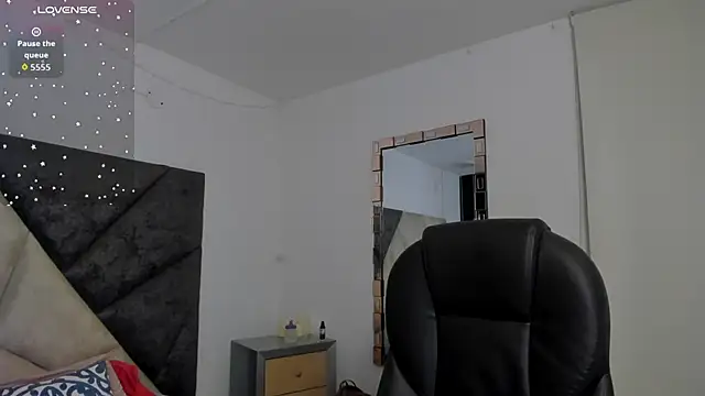 SaraWagner  online show from 01.19.26