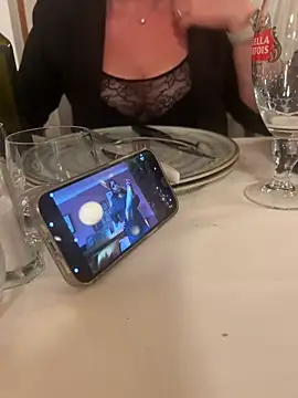 Snapshot of eddivad6974 chatting on 09.17.25 eddivad6974 online show from 09.17.25